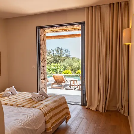 Bonanza Di Cala Rossa Villa Lecci