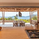 Villa Bonanza Di Cala Rossa Lecci