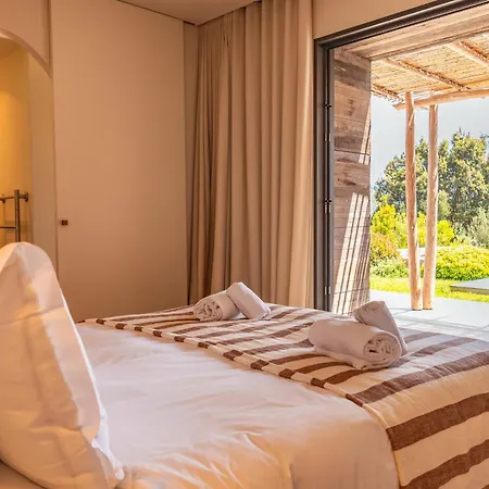 Bonanza Di Cala Rossa Villa *