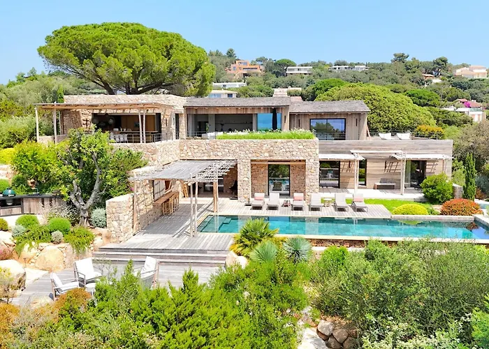 Bonanza Di Cala Rossa * Lecci