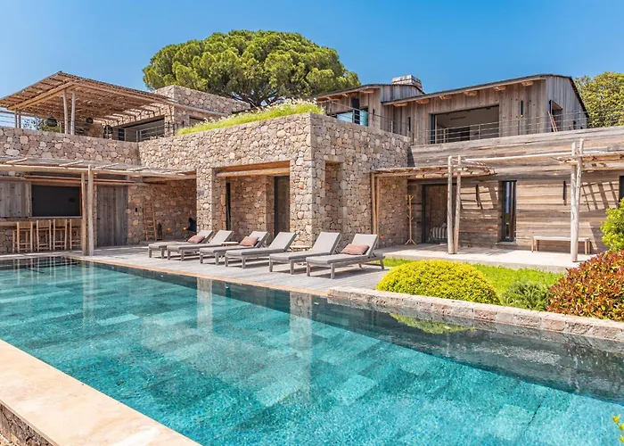 Bonanza Di Cala Rossa Villa Lecci