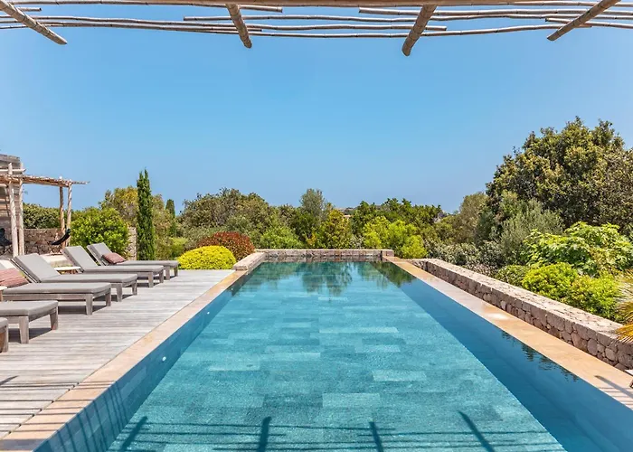 Villa Bonanza Di Cala Rossa Lecci