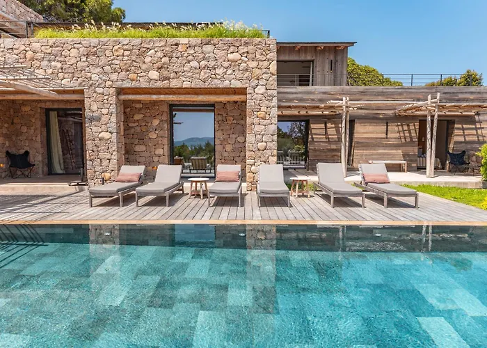 Bonanza Di Cala Rossa Villa Lecci