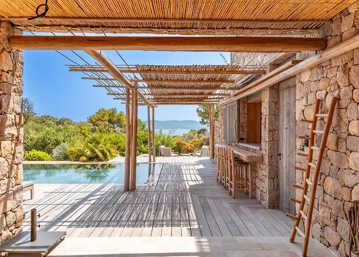 Bonanza Di Cala Rossa Villa