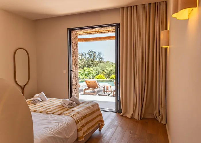 Bonanza Di Cala Rossa Villa Lecci