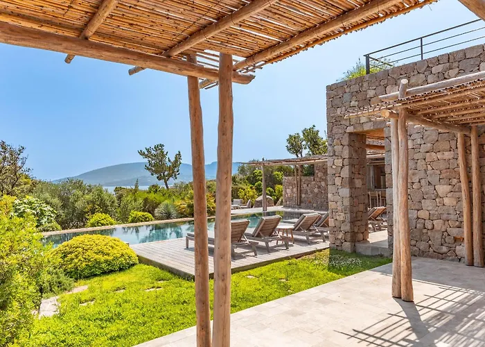 Bonanza Di Cala Rossa Villa